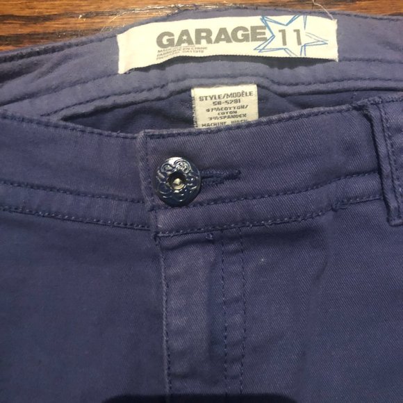Garage Shorts - Picture 3 of 5